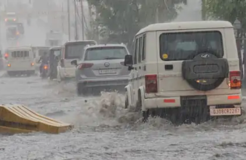 બિપરજોય ગુજરાત રાજસ્થાન જોધપુર, બાડમેરમાં ધોધમાર વરસાદ ચાલુ