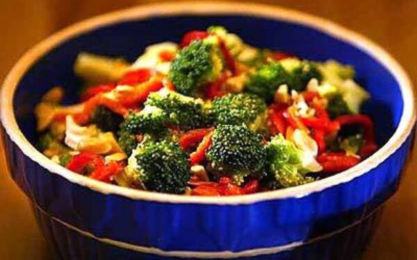 6. Capsicum And Broccoli Salad 1