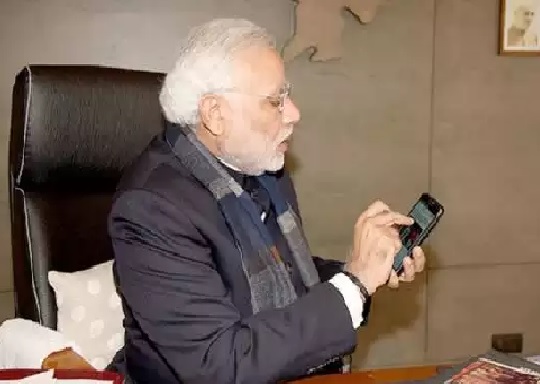 પીએમ મોદી સંપર્ક