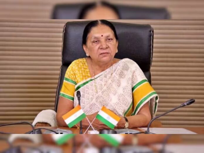 આનંદી બેન પટેલ