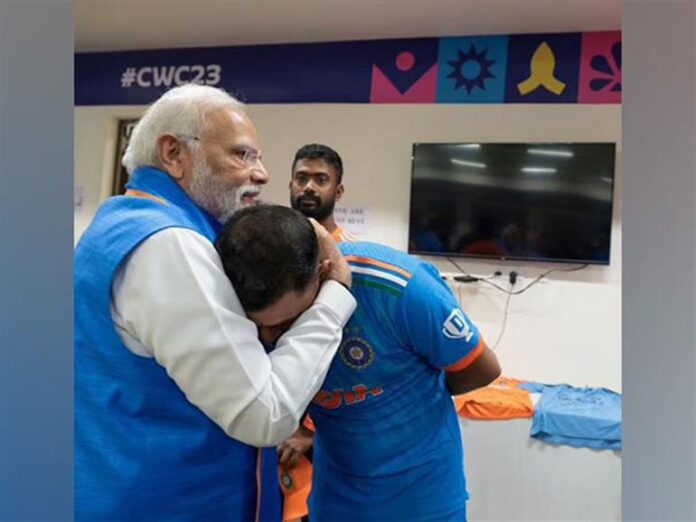 PM Narendra Modi hugs to Shami