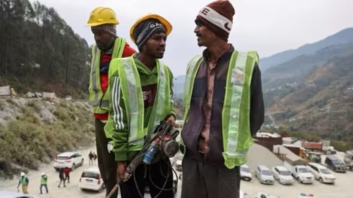 Rat Hole Miners found the workers trapped in The Tunnel