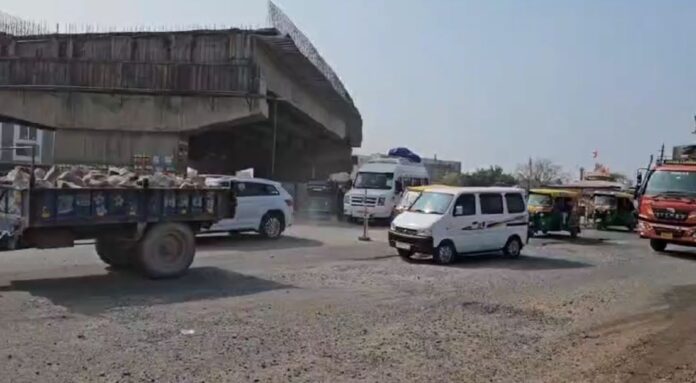 સાબરકાંઠા : નેશનલ હાઈવે નંબર ૮ પર ખાડારાજ