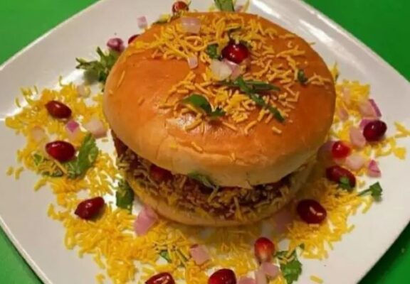 ગુજરાતી નાસ્તો