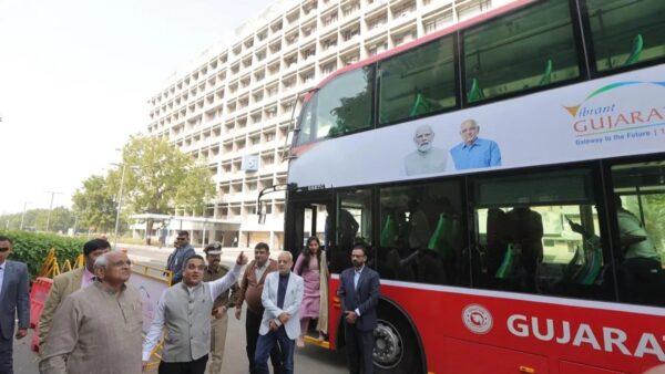 Double Decker: PM મોદીની ડ્રીમ  સિટી 'ગિફ્ટ સિટી'ને નવી ગિફ્ટ