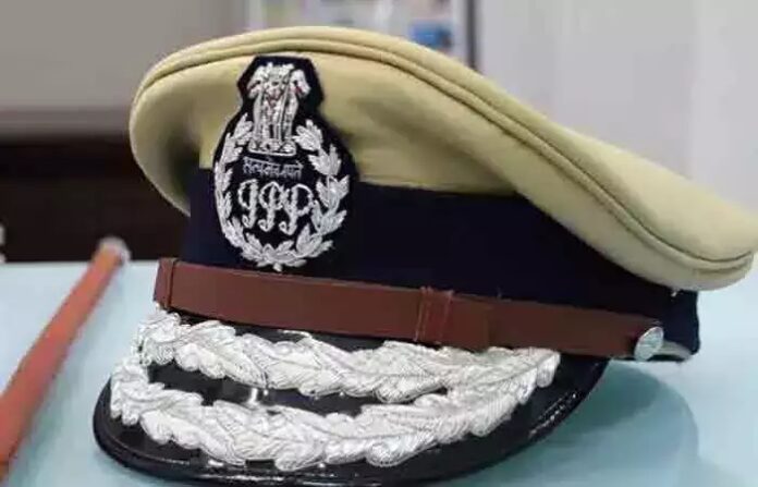 IPS officers