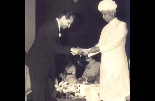 Receiving award from Presient Dr.Radhakrishnan