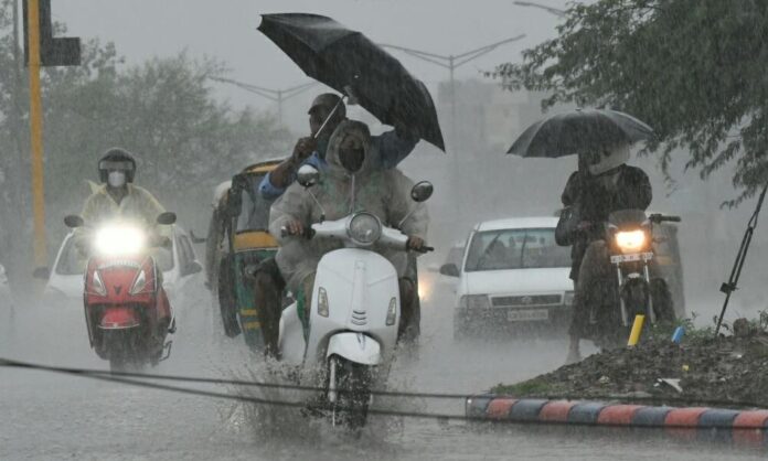 Weather alert: पंजाब में इस दिन हो सकती है भारी बारिश