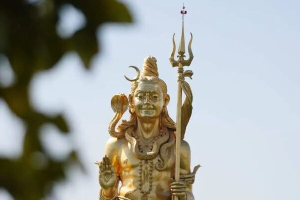 Maha Shivratri 2024: ભગવાન શિવની આ મૂર્તિ પર 17.5 કિલો સોનું, જાણો ગુજરાતમાં ક્યાં આવેલી છે આ પ્રતિમા...