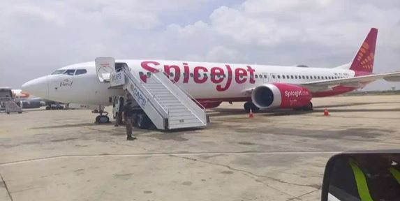 SpiceJet lay off