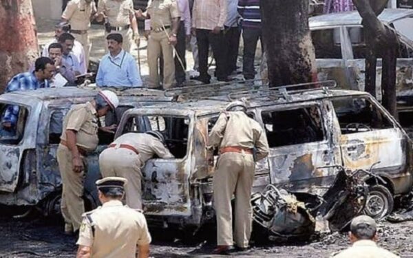1993 Serial Bomb Blast:  ટુંડા પુરાવાના અભાવે નિર્દોષ જાહેર