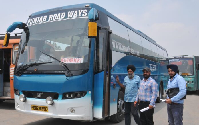 Traveling in bus: बस में सफर करने वाले जरा ध्यान दें