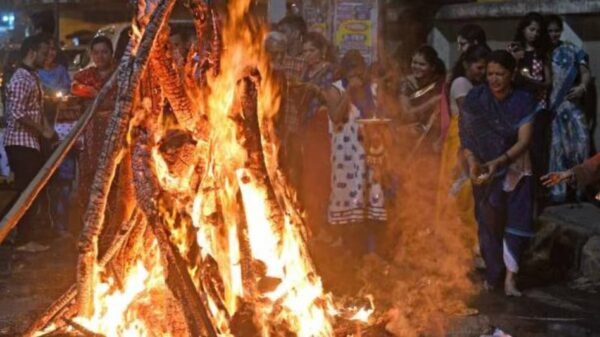 Holika Dahan 2024: જાણો હોલિકા દહન તિથિ, મુહૂર્ત અને પૂજા 