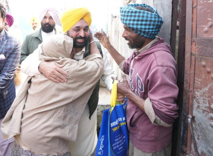 Door-to-door free ration scheme: पंजाब में घर तक आएगा राशन