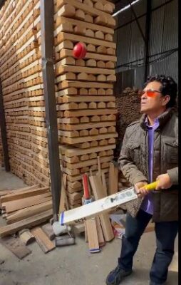 Sachin Tendulkar in Kashmir