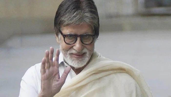 Amitabh Bachchan: અમિતાભ બચ્ચન હૉસ્પિટલથી ઘરે પરત ફર્યા, હૃદયની એન્જિયોપ્લાસ્ટી નહી આ હતી સાચી સમસ્યા... 