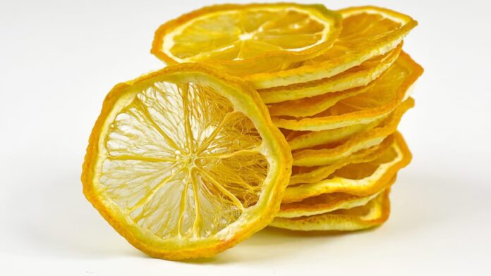 Dry Lemon: સૂકા લીંબુને ફેંકી દેવાને બદલે આ કામમાં કરો ઉપયોગ