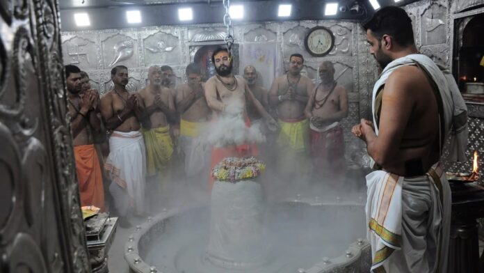 Mahakal Bhasm Aarti: જો તમે પણ લેવા માંગતા હોય મહાકાલ ભસ્મ આરતીનો લહાવો, તો જાણો બુકિંગ સંબંધિત નવા નિયમો