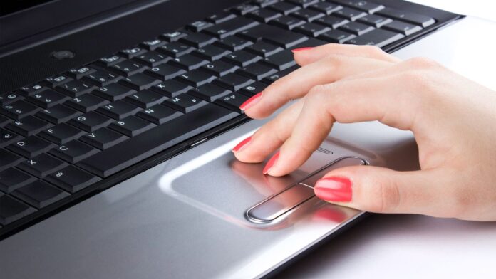 Laptop Tips : જો તમારા લેપટોપનું ટચપેડ કામ કરતું નથી, તો આ ટિપ્સથી ઠીક કરો