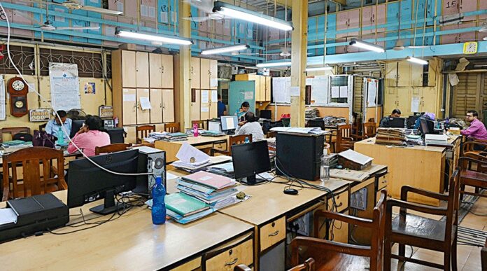 Employees: થઇ જાવ સાવધાન, આ કર્મચારીઓ વિરૂદ્ધ થશે કાર્યવાહી