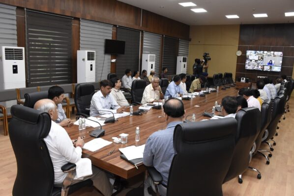 CM Bhupendra Patel: મુખ્યમંત્રી ભૂપેન્દ્ર પટેલે કરી વરસાદની સ્થિતિની સમીક્ષા, તમામ કલેક્ટરને સજ્જ રહેવા સુચન