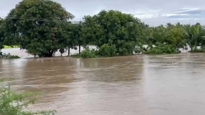 Gujarat Rain (VIDEO): સૌરાષ્ટ્રમાં મેઘ તાંડવ, દ્વારકા-પોરબંદર પાણી-પાણી; આ જિલ્લાઓમાં રેડ એલર્ટ