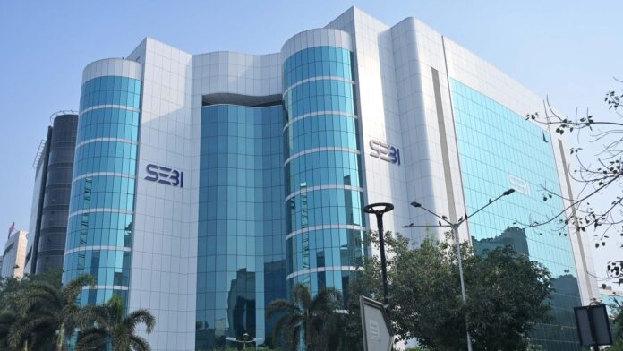 Insider Trading Rules 1 નવેમ્બરથી લાગુ થશે ઇનસાઇડર ટ્રેન્ડિંગના નવા નિયમો Insider Trading Rules: 1 નવેમ્બરથી લાગુ થશે ઇનસાઇડર ટ્રેન્ડિંગના નવા નિયમો
