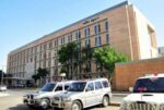 Department of Revenue: રેવન્યુ વિભાગના ACS  મનોજ દાસનું 'સ્વચ્છતા અભિયાન'; અધિકારીઓ માટે ‘ઠપકાનો રાઉન્ડ’