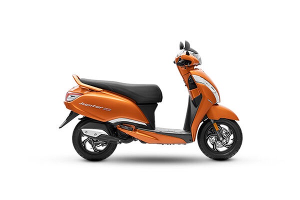 Most Popular Scooter: 80 હજાર રૂપિયાથી પણ સસ્તા આ સ્કૂટર પાછળ આખો દેશ પાગલ, મહિલાઓથી લઈને યુવાનોનું ફેવરિટ