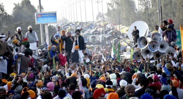 Medals: लो कर लो बात..! हरियाणा में किसानों को दिल्ली जाने से रोकने वाले अफसरों को 'वीरता पदक' देने की मांग 