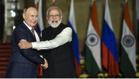 Pm Modi Russia Visit