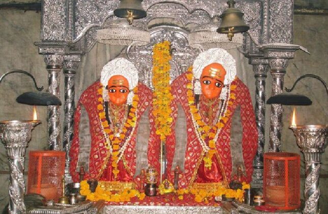 Krishna ki Kuldevi: જાણો, ભગવાન શ્રી કૃષ્ણના કુળદેવી કોણ છે? આ શૂરવીર પણ કરે છે નમન..