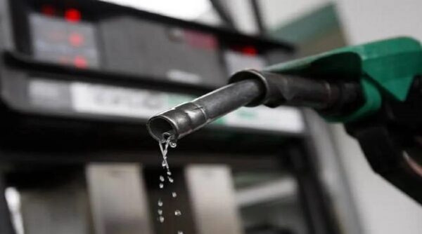 Prices of petrol: તહેવાર પહેલા સારા સમાચાર! પેટ્રોલ અને ડીઝલના ભાવમાં ભારે ઘટાડો થવાની સંભાવના.. જાણો કારણ