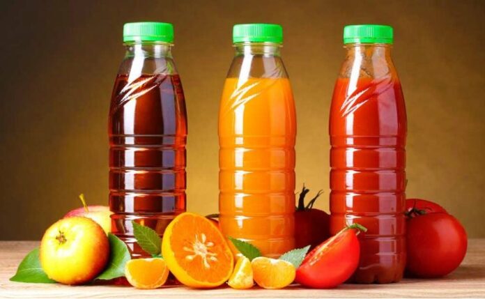 Packaged Juice: જો તમે પણ હેલ્ધી સમજીને પેકેજ્ડ જ્યુસ પીવો છો, તો જાણો શરીર પર તેની સાઈડ ઇફેક્ટ્સ શું થાય છે...