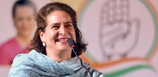 Priyanka Gandhi: પ્રિયંકા ગાંધીનું ડેબ્યૂ , વાયનાડથી લોકસભાની પેટાચૂંટણી લડશે; કોંગ્રેસની જાહેરાત