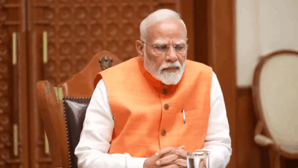 ભારત-પાકિસ્તાનના DGMO એ હોટલાઈન પર વાતચીત #IndiaPakistanWar #dgmo #india #pakistan #IndoPakBorder #pahalgamattack