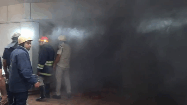 મિશન હોસ્પિટલમાં આગ લાગવાની ઘટના #surat #missionhospital #hospitalfire #firesafety