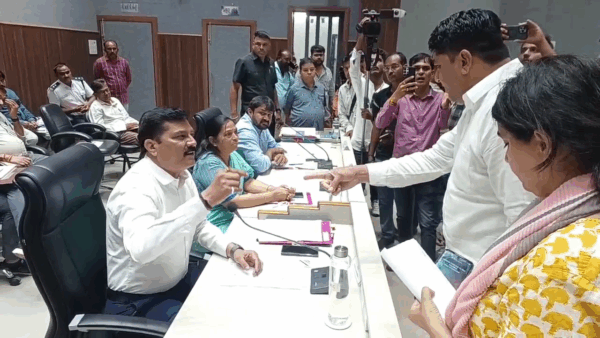જામનગર મહાનગરપાલિકાના સામાન્ય બોર્ડની સભા વિવાદોથી ભરેલી #jamnagar #mahanagarpalika #samanyaboard