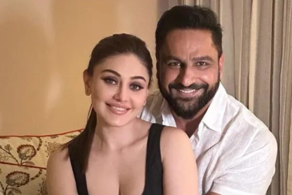 Shefali Jariwala husband doing this before workout