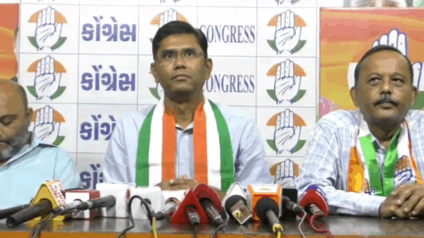 હિરેન બેન્કરના ભાજપ પર પ્રહાર કોંગ્રેસ પ્રવક્તા : ઇ-મોબિલિટી અમલવારીમાં ગુજરાત ૧૬મા ક્રમે, સરકારની નીતિ નિષ્ફળતાની કર્કશ ટીકા #congress #hirenbanker #gujarat #emobillity