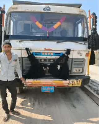 Sand Mafia in Gandhinagar: