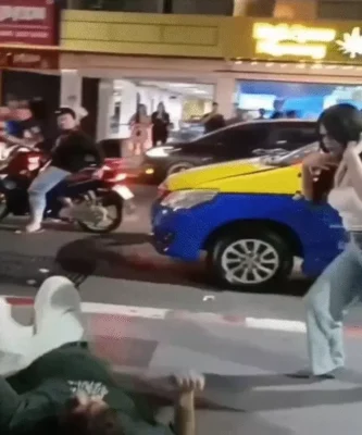 Indian Tourist Attack 