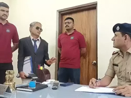 Special 26' Style Fraud in Surat