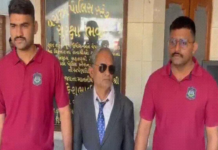 Special 26 Style Fraud in Surat:સ્પેશિયલ-26 સ્ટાઈલ લૂંટનો પ્રયાસ સુરતના ગ્લોબલ માર્કેટમાં ઈન્કમટેક્સની નકલી ફાઈલો સાથે ઠગ પકડાયો. Fraud in Surat