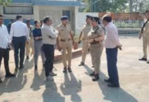 Bomb Threat Scare in Gujarat: ગુજરાતમાં બોમ્બની ધમકીથી ખળભળાટ: સુરત, ભાવનગર અને અમરેલી સહિતની પાસપોર્ટ-પોસ્ટ ઓફિસોને ઉડાવી દેવાનો મેઇલ; પોલીસનો કાફલો તૈનાત