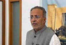 Gujarat Semiconductor Powerhouse: સેમિકન્ડક્ટર ક્ષેત્રે ગુજરાતનો ‘માસ્ટરસ્ટ્રોક’: ₹1.24 લાખ કરોડના રોકાણ સાથે રાજ્ય બનશે દેશનું નવું પાવરહાઉસ Semiconductor