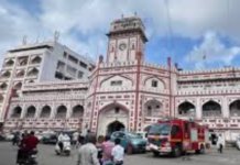 Massive Recovery Drive in Surat: સુરત મનપાનો સપાટો: વેરો ન ભરતા બાકીદારો સામે લાલઆંખ, એક જ દિવસમાં 168 મિલકતો સીલ Surat