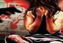 Kheda news :ગુરુ-શિષ્યના પવિત્ર સંબંધમાં કલંક: ખેડામાં ધો. 9ની વિદ્યાર્થિની પર શિક્ષકે આચર્યું દુષ્કર્મ, ફોટા પાડી બ્લેકમેઇલિંગનો ખેલ ખેલ્યો Kheda news