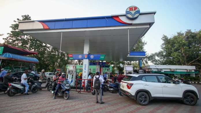 Fuel Crisis in Gujarat