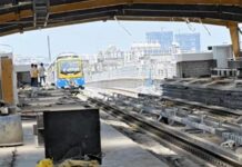 Surat Metro Trial Run Begins: સુરતીઓ આનંદો! ડાયમંડ સિટીમાં મેટ્રોનો મંગલ પ્રારંભ ડ્રીમ સિટીથી અલથાણ વચ્ચે દોડી ટ્રેન, આજથી ટ્રાયલ રન શરૂ Surat Metro Trial Run Begins